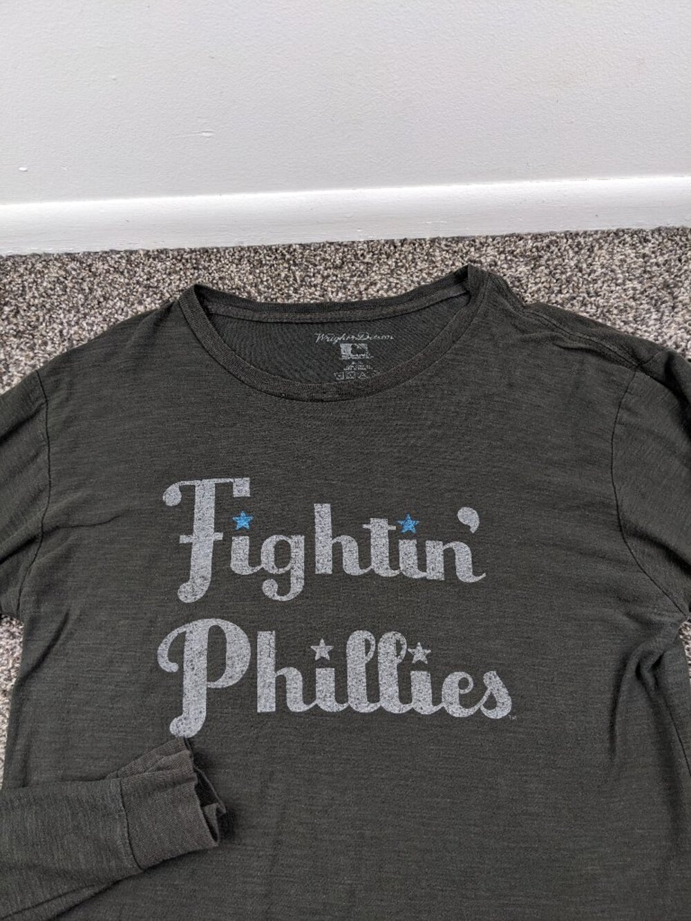 Philadelphia Phillies Shirt Wright & Ditson Vintage Logo Long Sleeve Mens Small